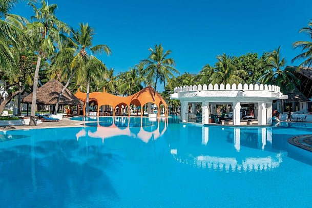 Southern Palms Beach Resort