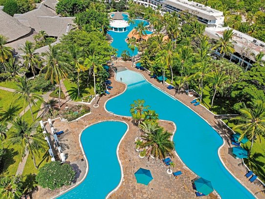 Southern Palms Beach Resort