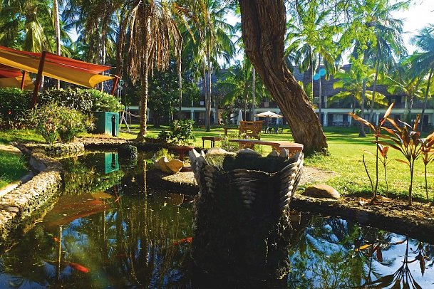 Voyager Beach Resort