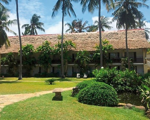 Bahari Beach Hotel