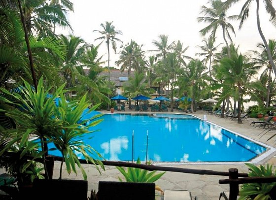 Bahari Beach Hotel