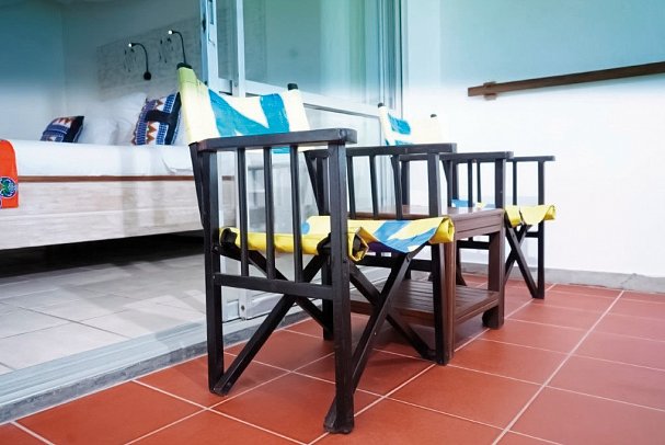 Bahari Beach Hotel - Beispiel Balkon (Zimmercodierungen DEG, DGG, DCG, DB8, DX8, JCM & J1M)