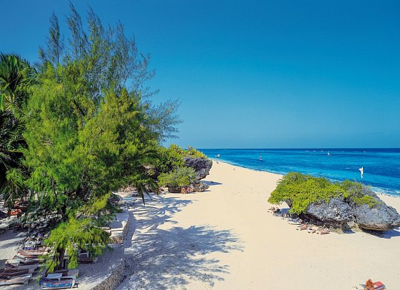 Leopard Beach Resort & Spa