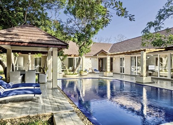 Leopard Beach Resort & Spa