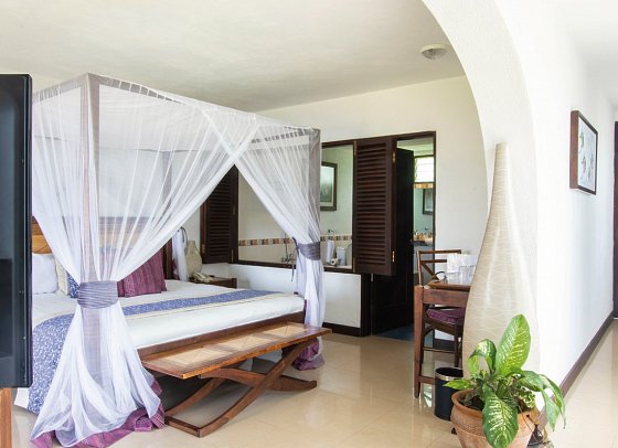 Leopard Beach Resort & Spa - Wohnbeispiel Honeymoon Suite (Zimmercodierung JBM)