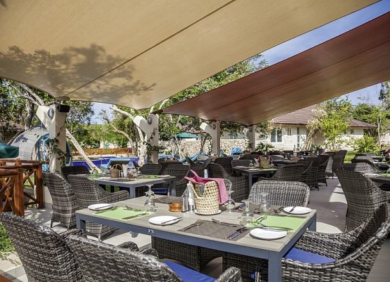 Leopard Beach Resort & Spa