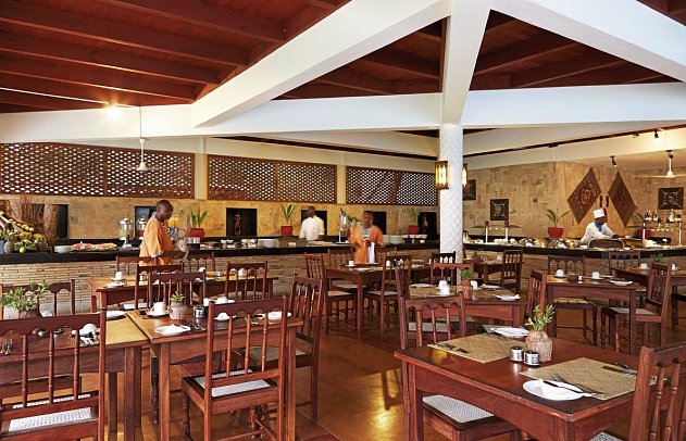 Neptune Palm Beach Resort