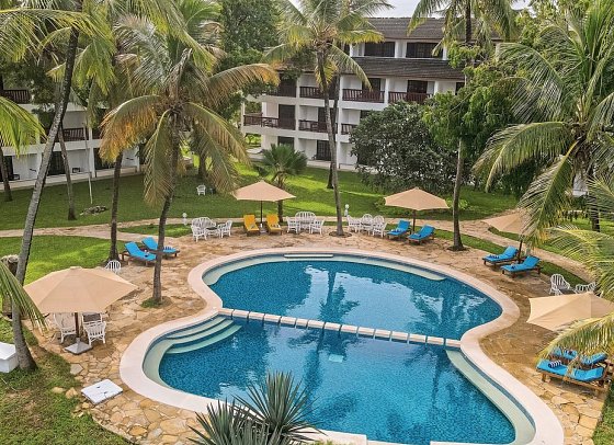Prideinn Flamingo Beach Resort & Spa