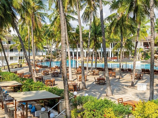 Prideinn Flamingo Beach Resort & Spa