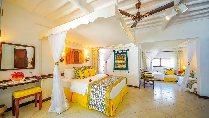 Papillon Lagoon Reef - Wohnbeispiel Family Room (Zimmercodierung FB1)