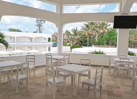 AHG Lion Beach Resort