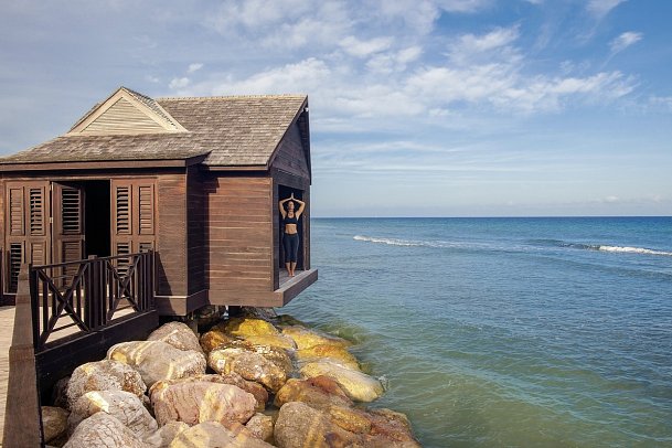 Eclipse at Half Moon - Spa Cabana