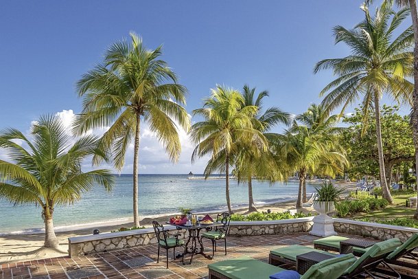 Eclipse at Half Moon