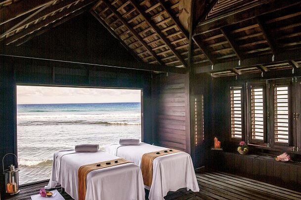 Eclipse at Half Moon - Spa Cabana