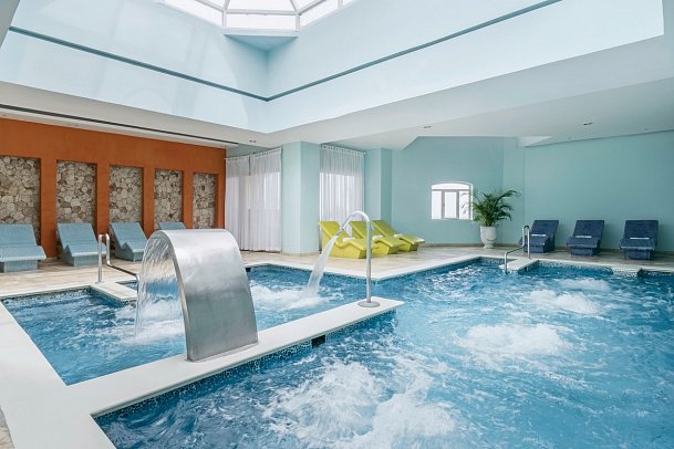 Iberostar Waves Rose Hall Beach