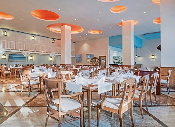 Iberostar Waves Rose Hall Beach