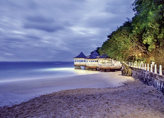 Couples Tower Isle - Bayside Restaurant