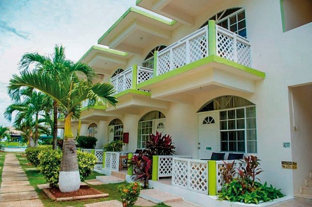 Fun Holiday Beach Resort