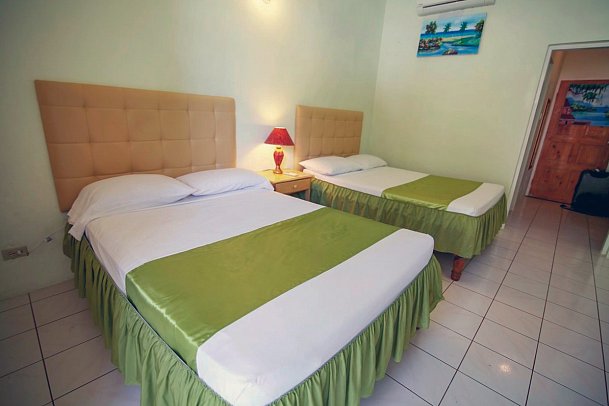 Fun Holiday Beach Resort