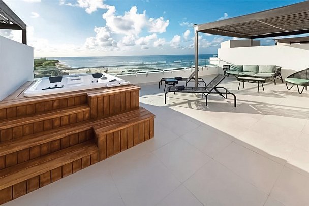 Ocean Coral Spring - Wohnbeispiel Juniorsuite Rooftop (Zimmercodierungen JM1 & UR1)