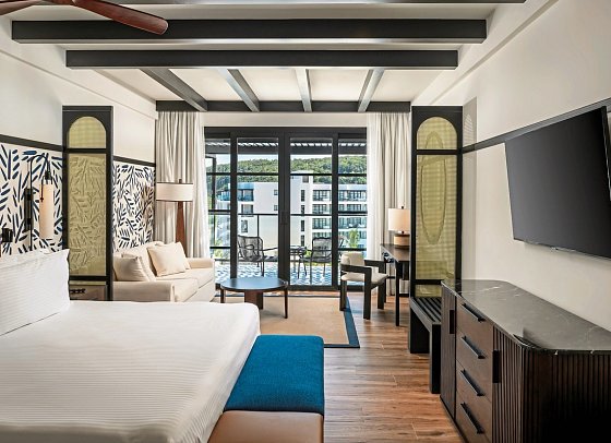 Ocean Allure Eden Bay - Wohnbeispiel Junior Suite Pool View (Zimmercodierung J2P)