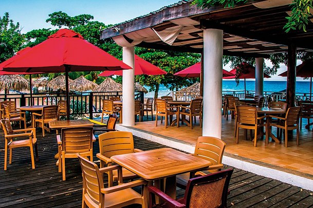 Grand Decameron Montego Beach, A Trademark All-Inclusive Resort