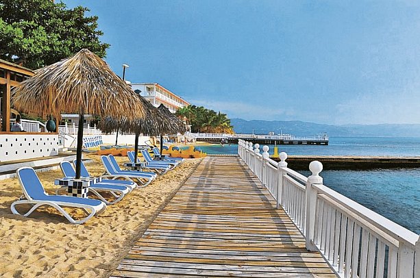 Grand Decameron Montego Beach, A Trademark All-Inclusive Resort