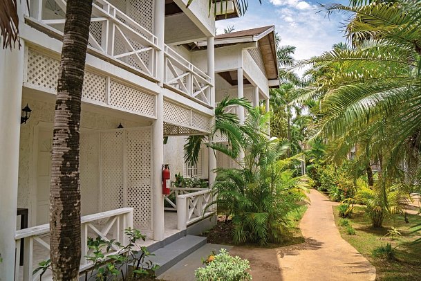 Merril's Beach Resort