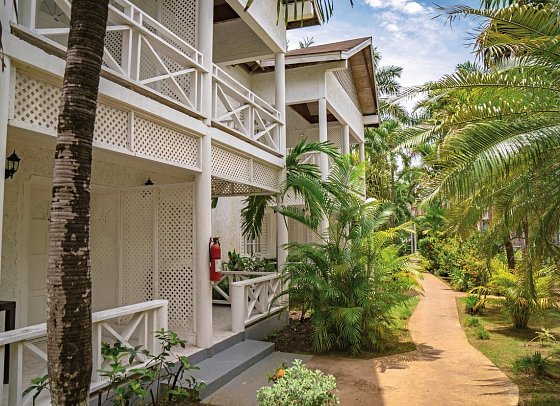 Merril's Beach Resort