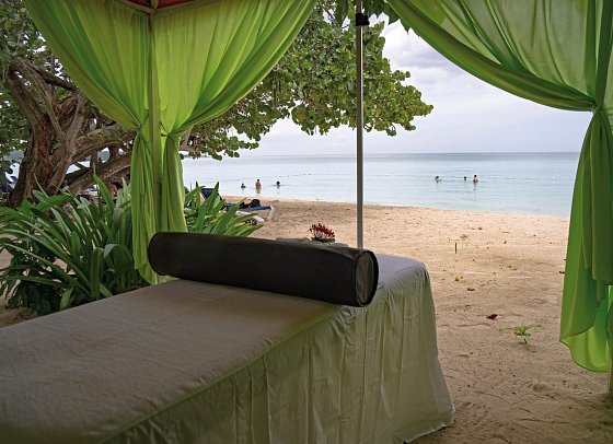 Merril's Beach Resort