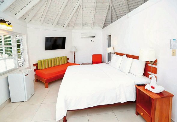 Grand Muthu Runaway Bay Club Caribbean - Wohnbeispiel Standard Court Yard (Zimmercodierung UG3)