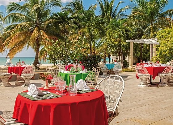 Charela Inn Hotel