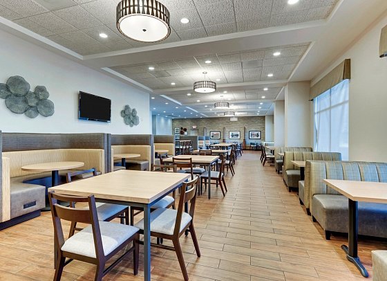 Drury Inn & Suites Orlando