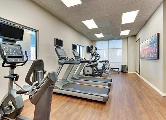 Drury Inn & Suites Orlando