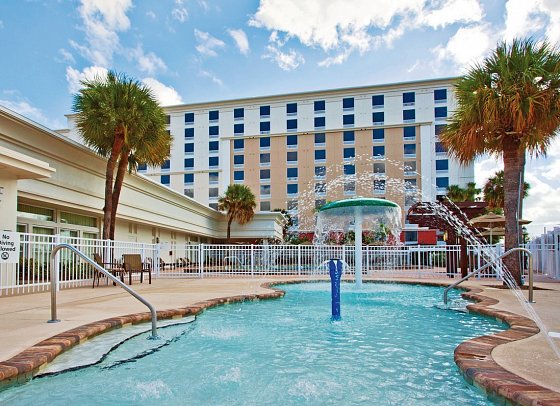 Courtyard by Marriott Across from Universal Orlando