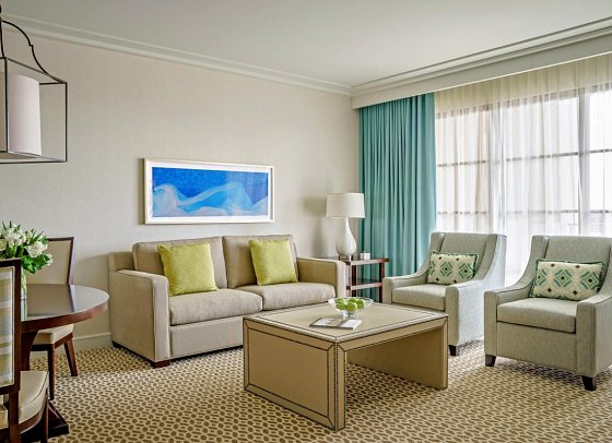 Four Seasons Resort Orlando at Walt Disney World® Resort - Golden Oak View Suite