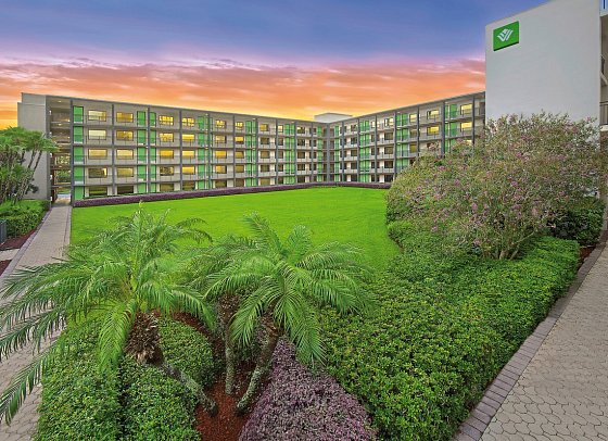 Wyndham Garden Lake Buena Vista Disney Springs Resort Area