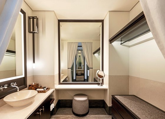 The Chedi Muscat - Beispiel Bad Serai Room (Zimmercodierung UG1)