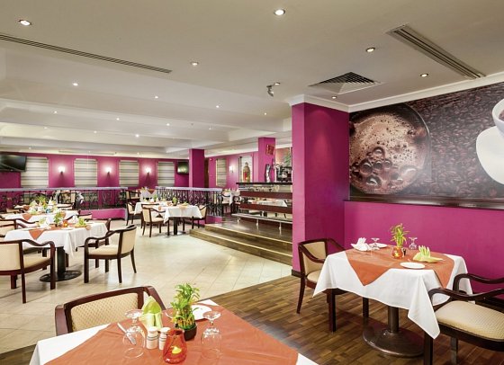 Al Falaj Hotel - Restaurant