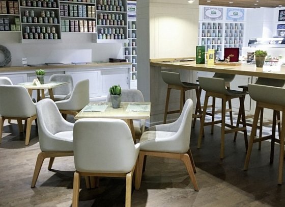 Al Falaj Hotel - Stassen Tea Lounge