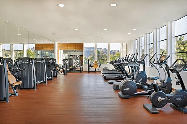 Al Bustan Palace, a Ritz-Carlton Hotel