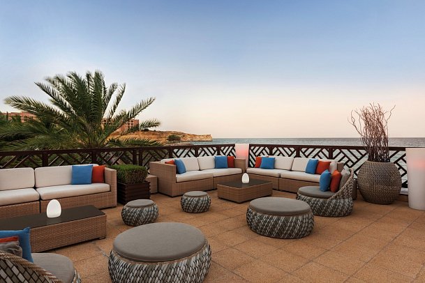 DoubleTree by Hilton Muscat Al Waha