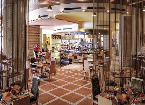 DoubleTree by Hilton Muscat Al Waha
