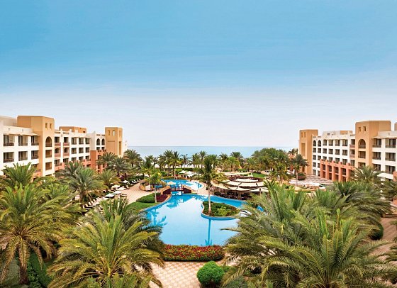 DoubleTree by Hilton Muscat Al Waha