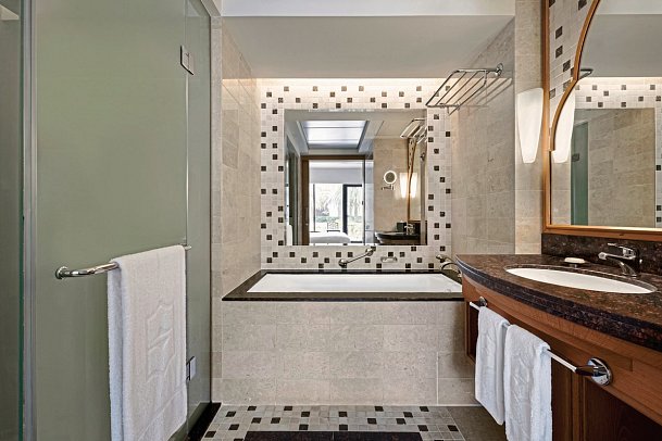 Shangri-La Barr Al Jissah, Al Bandar - Beispiel Bad Deluxe (Zimmercodierung UD1)