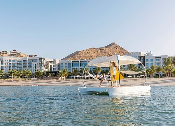 Jumeirah Muscat Bay