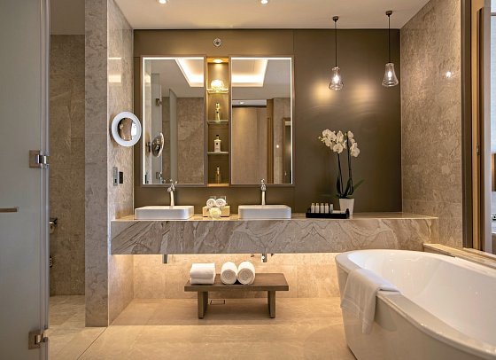 Jumeirah Muscat Bay - Panoramic One Bedroom Suite (Zimmercodierung WBO)