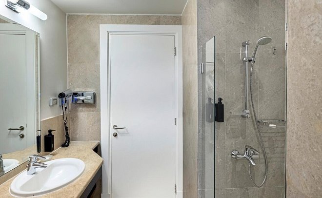 Sifawy Boutique Hotel - Beispiel Bad One Bedroom Residence (Zimmercodierungen AB1, OB2 & PB3)