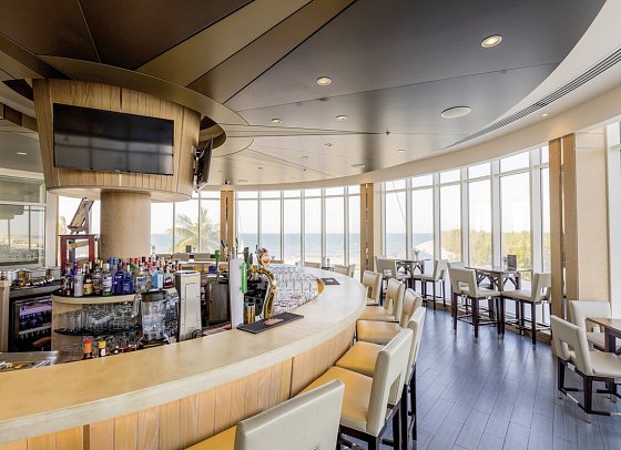 Barceló Mussanah Resort - Compass Bar