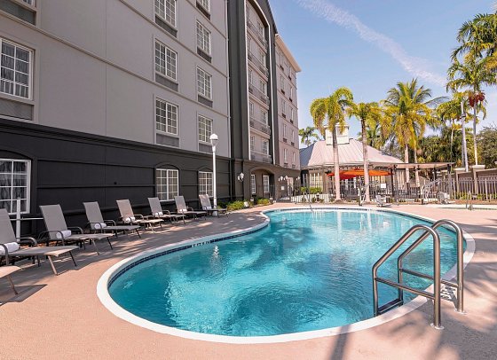 La Quinta Inn & Suites Miami Airport West